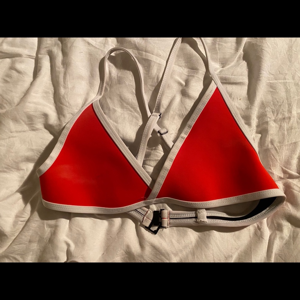 Hoaka Hawaiian red set top
